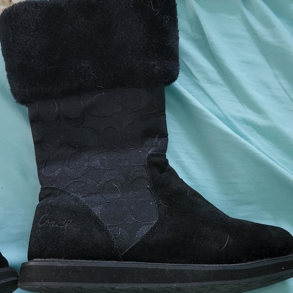 Coach boots size 8 - Picture 2 of 3